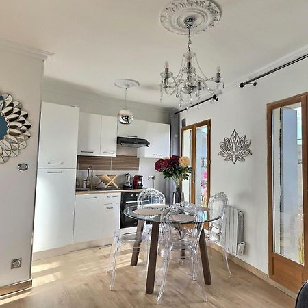 Appartement De Charme Avec Balcon Au Pied Des Commerces Béziers Eksteriør billede