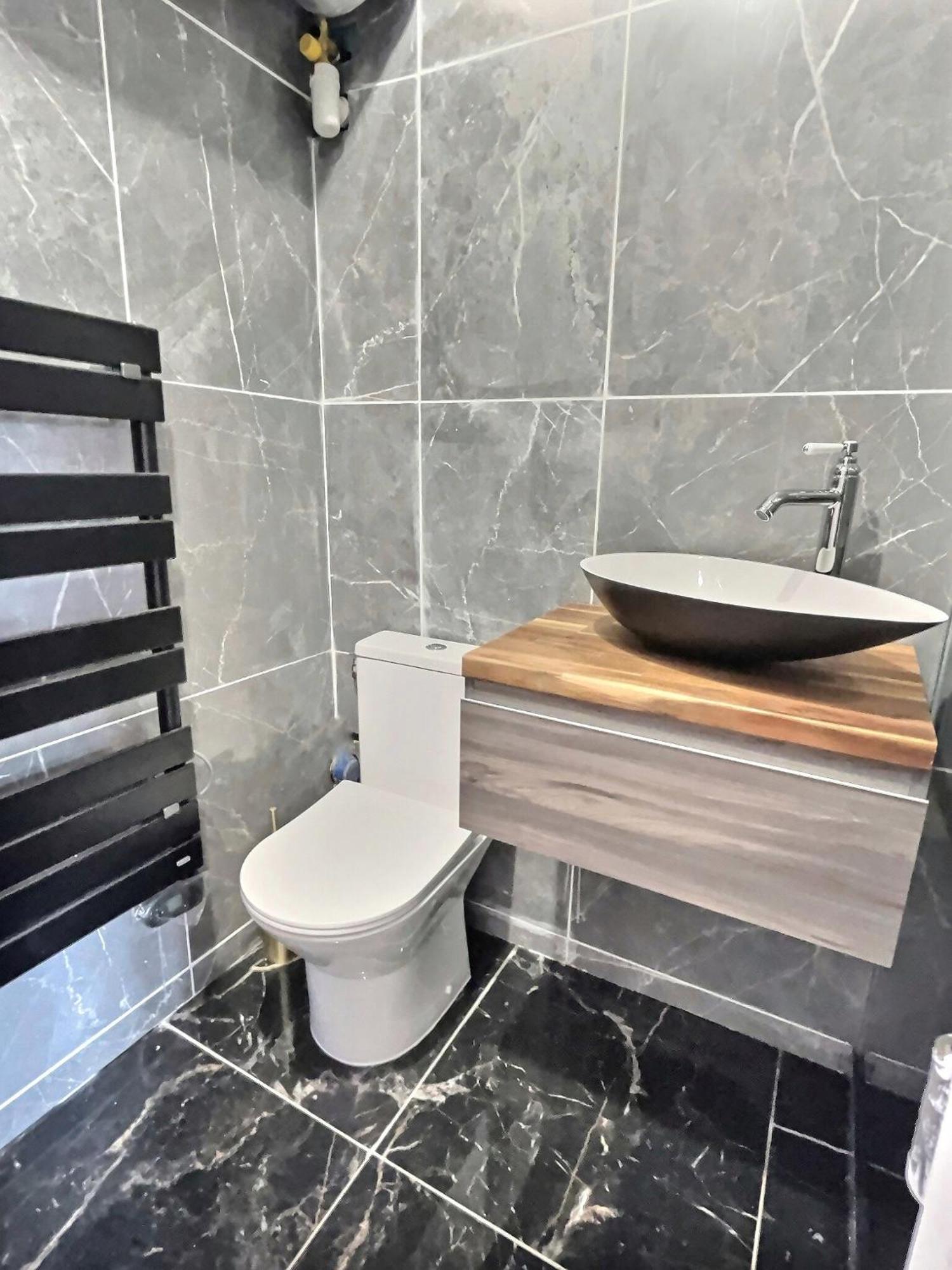 Appartement De Charme Avec Balcon Au Pied Des Commerces Béziers Eksteriør billede