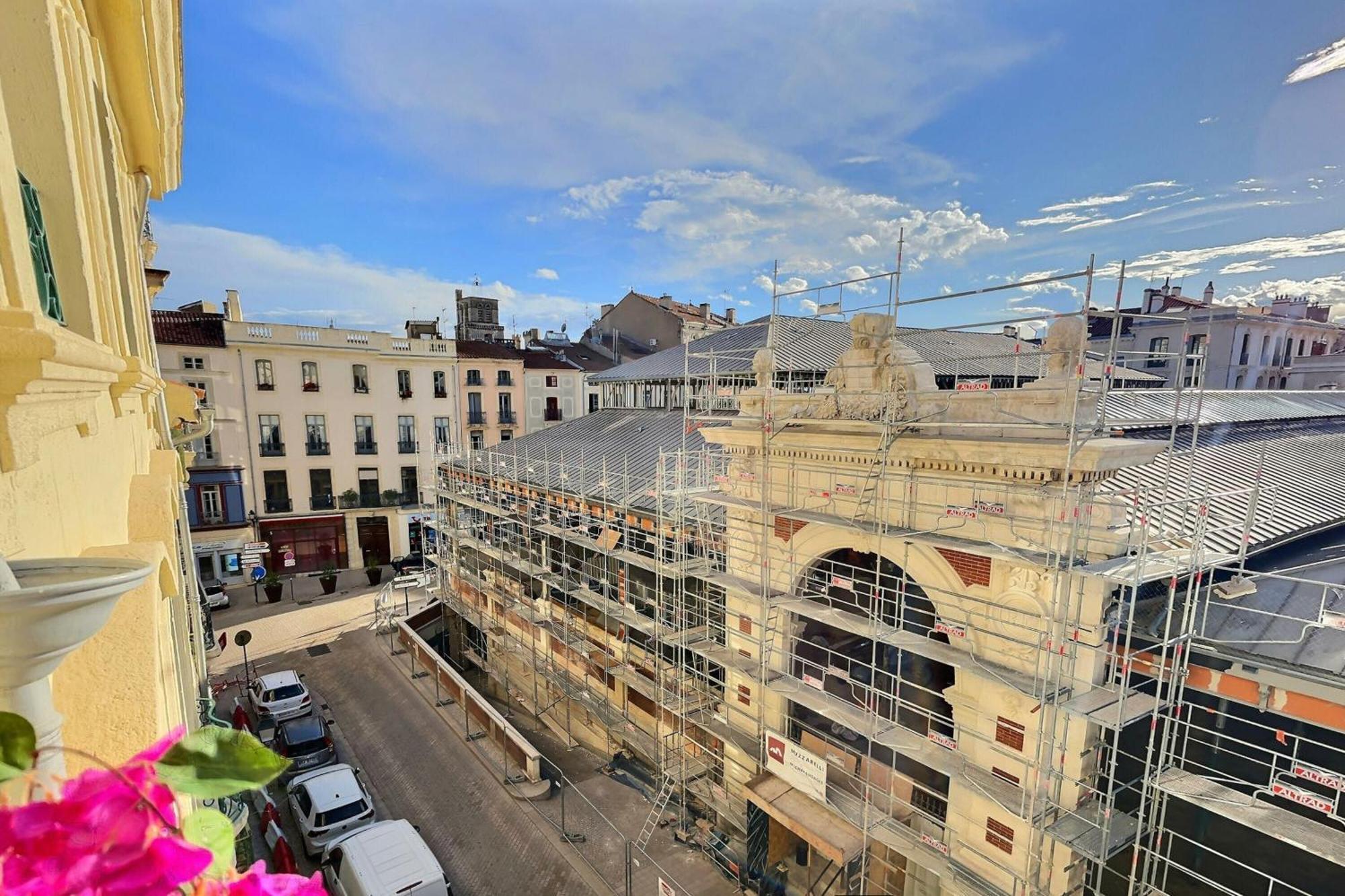 Appartement De Charme Avec Balcon Au Pied Des Commerces Béziers Eksteriør billede