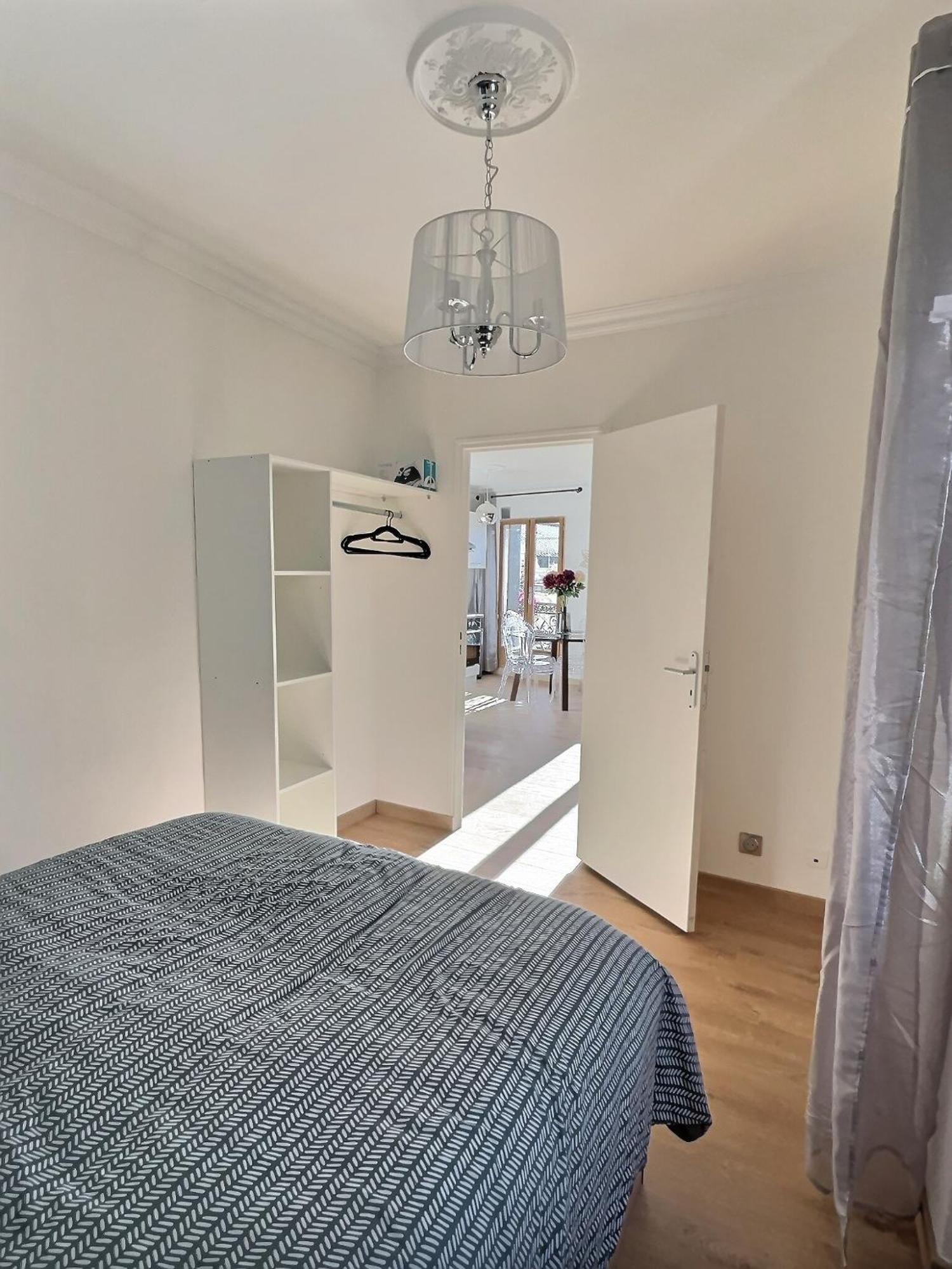 Appartement De Charme Avec Balcon Au Pied Des Commerces Béziers Eksteriør billede